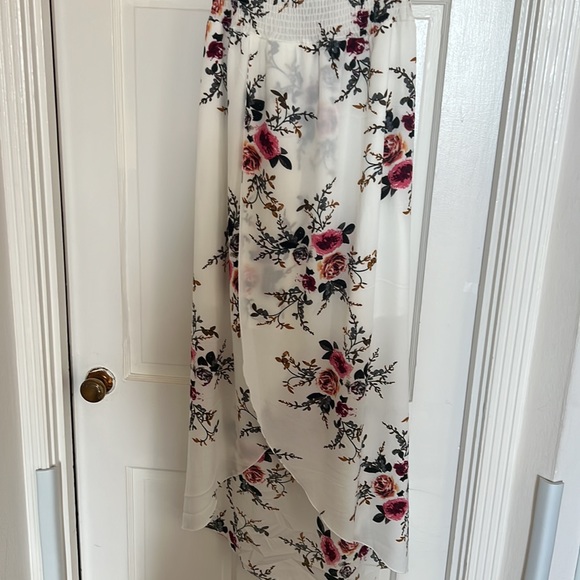 Vansha White Women’s Boho Off Shoulder Strapless Floral Slit Maxi Dress - Picture 6 of 6